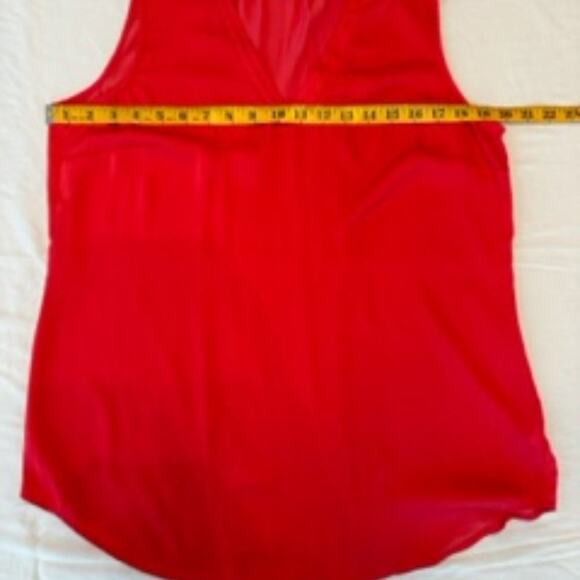 Stylish Sleeveless Red Top by CAbi - Picture 5 of 6